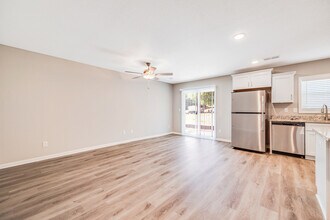 505 Pine in Odessa, MO - Building Photo - Building Photo
