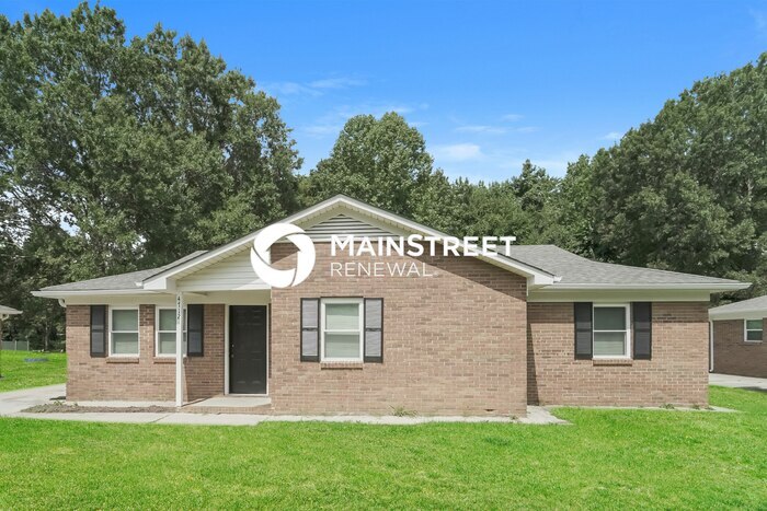 4712 Lawrence Orr Rd in Charlotte, NC - Building Photo