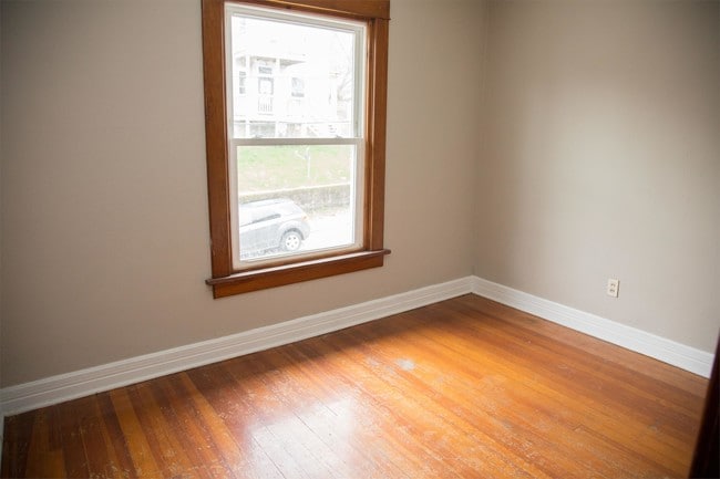 702 Caledonia Pl in Dubuque, IA - Building Photo - Building Photo