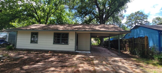 2741 Marquette St in Shreveport, LA - Foto de edificio - Building Photo