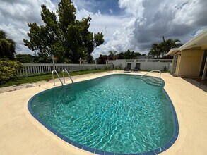 2268 Abscott St in Port Charlotte, FL - Building Photo - Building Photo