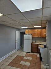 823 Main St in Poughkeepsie, NY - Foto de edificio - Building Photo