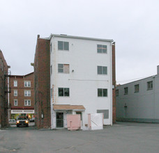 97-99 Broad St in New Britain, CT - Building Photo - Building Photo