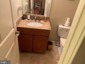 2656 15th St NW, Unit C4 in Washington, DC - Building Photo - Building Photo
