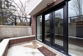 185 Fairholme Ave in Toronto, ON - Building Photo - Building Photo