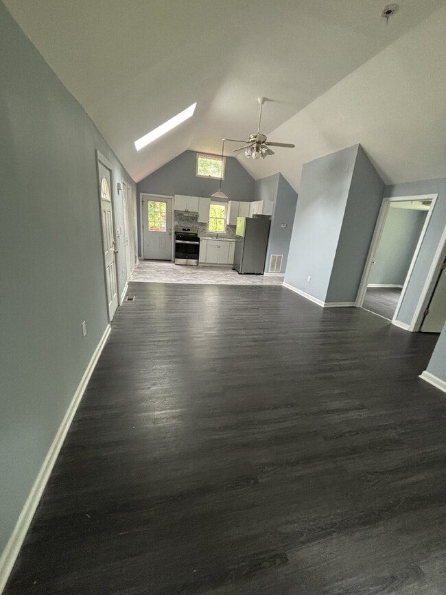 887 Edwards Rd in Parsippany Troy Hills, NJ - Building Photo - Building Photo
