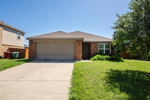 1423 Swan Ridge Dr in Sherman, TX - Building Photo