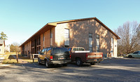 Villager Apartments in Columbia, SC - Foto de edificio - Building Photo