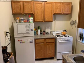 25 Gardner St, Unit 1 in Boston, MA - Building Photo - Building Photo