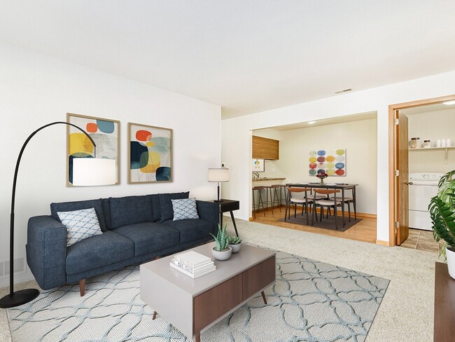 Tanglewood Apartments in Oak Creek, WI - Building Photo - Building Photo