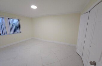46 NW 35th St in Miami, FL - Building Photo - Building Photo