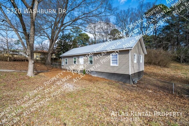 5320 Washburn Dr in Adamsville, AL - Building Photo - Building Photo