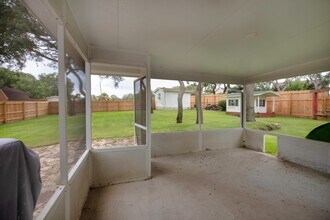 20 Dogwood Ln in Shalimar, FL - Building Photo - Building Photo