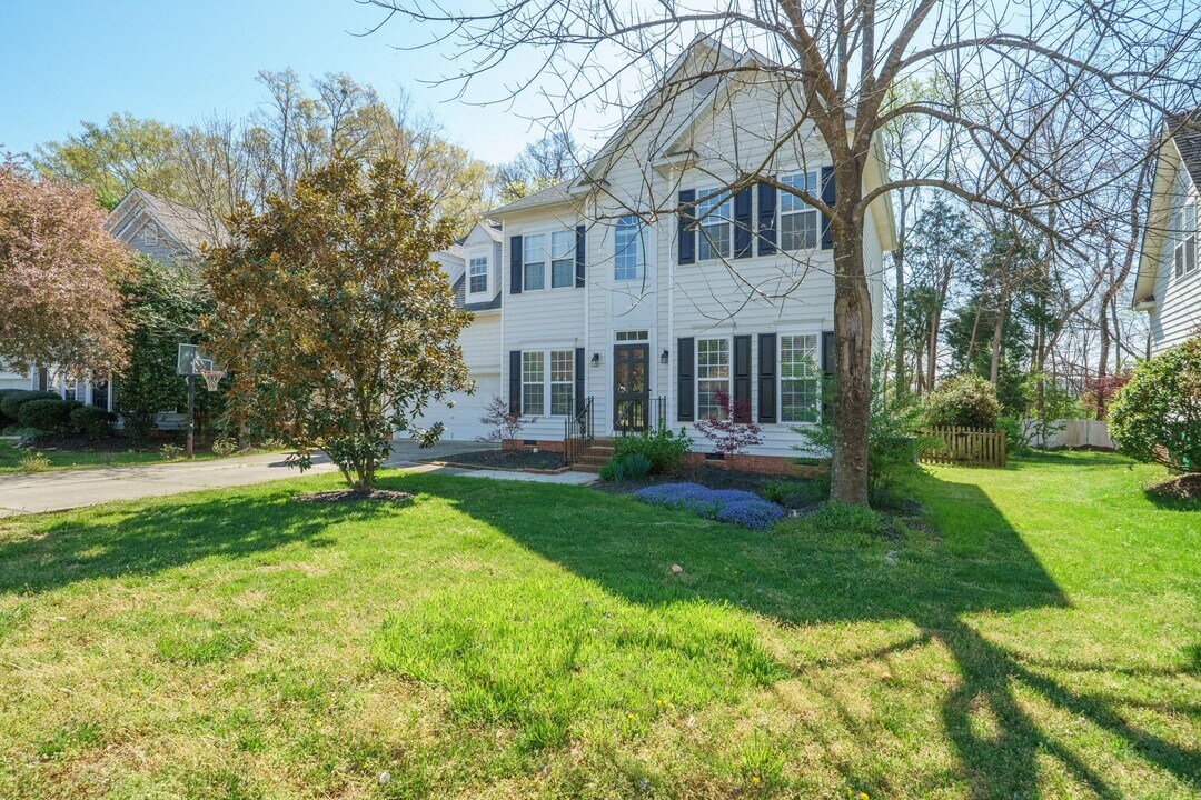 9718 Mitchell Glen Dr in Charlotte, NC - Building Photo