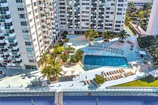 1200 West Ave in Miami Beach, FL - Building Photo