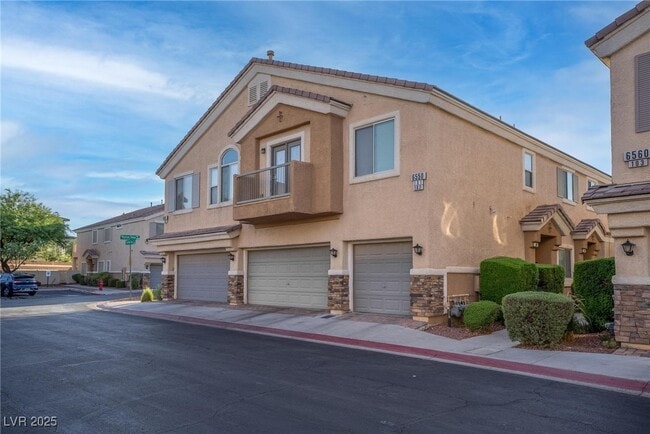 property at 6550 Tumbleweed Ridge Ln