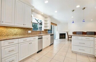 5954 Wilkinson Ave in Los Angeles, CA - Building Photo - Building Photo