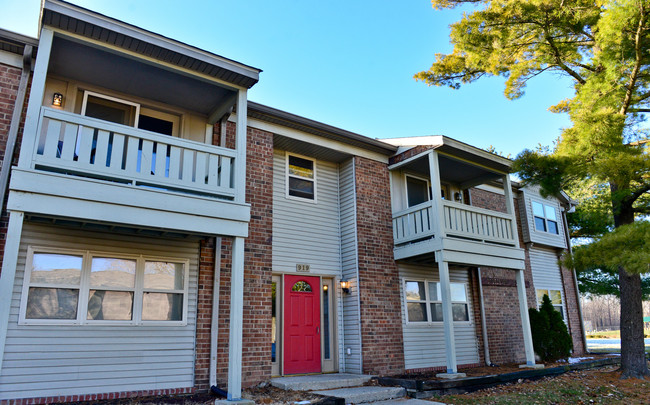 Twin Lakes Apartments in Carmel, IN - Building Photo - Building Photo