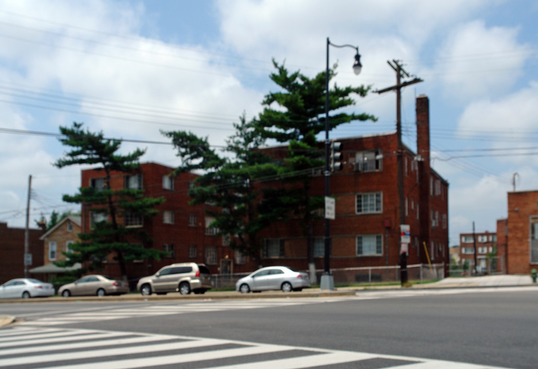 330-336 63rd St NE in Washington, DC - Building Photo