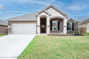 823 Dreisam in New Braunfels, TX - Building Photo