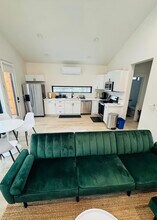 717 Loma St in Redding, CA - Building Photo - Building Photo