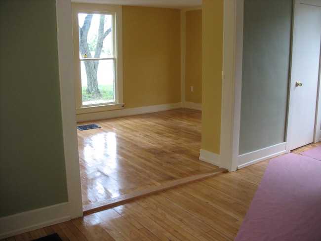 112 Weybridge St in Middlebury, VT - Building Photo - Building Photo