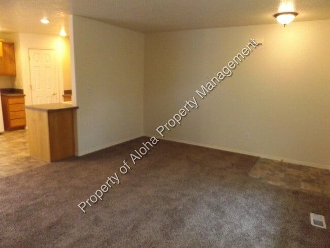 1280 S Cloverdale Rd in Boise, ID - Building Photo - Building Photo