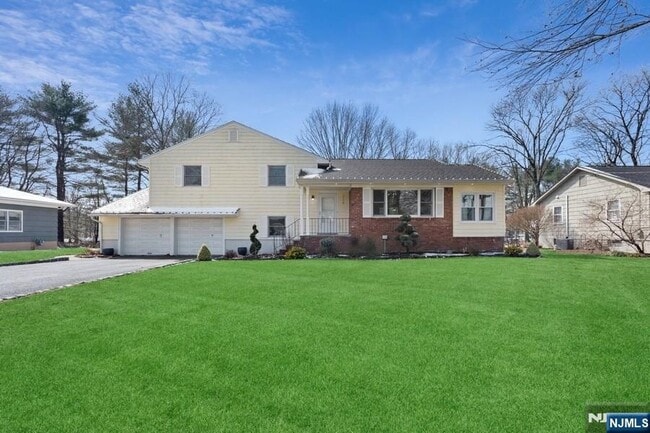 property at 234 Totowa Rd