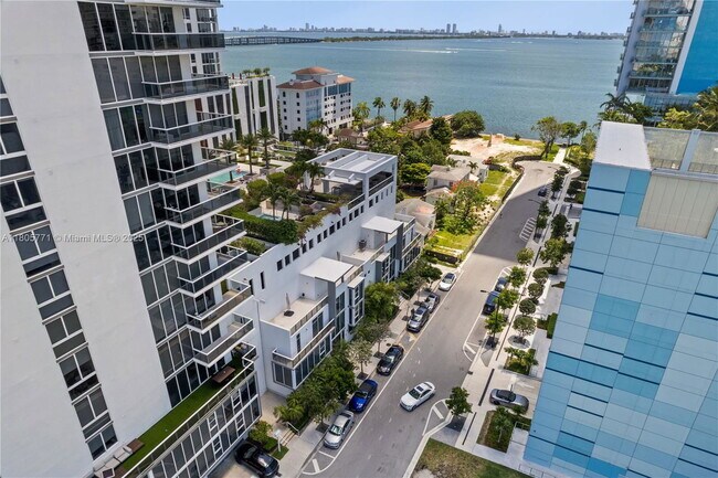 property at 600 NE 27th St