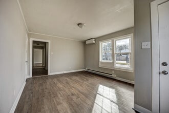 2000 S U St, Unit A in Fort Smith, AR - Building Photo - Building Photo