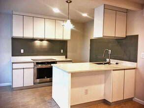 901 E 40th St in Austin, TX - Building Photo - Building Photo