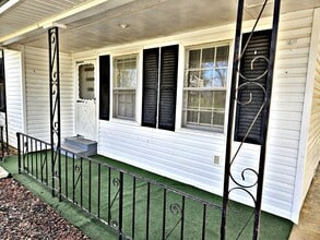 8665 Co Rd 150 in Courtland, AL - Foto de edificio - Building Photo