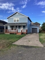 747 NW High St in Newport, OR - Building Photo