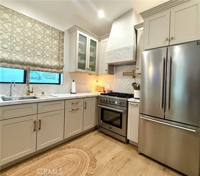 property at 453 E Grand View Ave