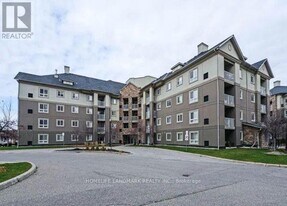 4 Dayspring Cir in Brampton, ON - Building Photo