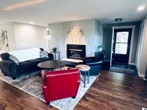 12462 Gwen Dr in Burlington, WA - Building Photo - Building Photo