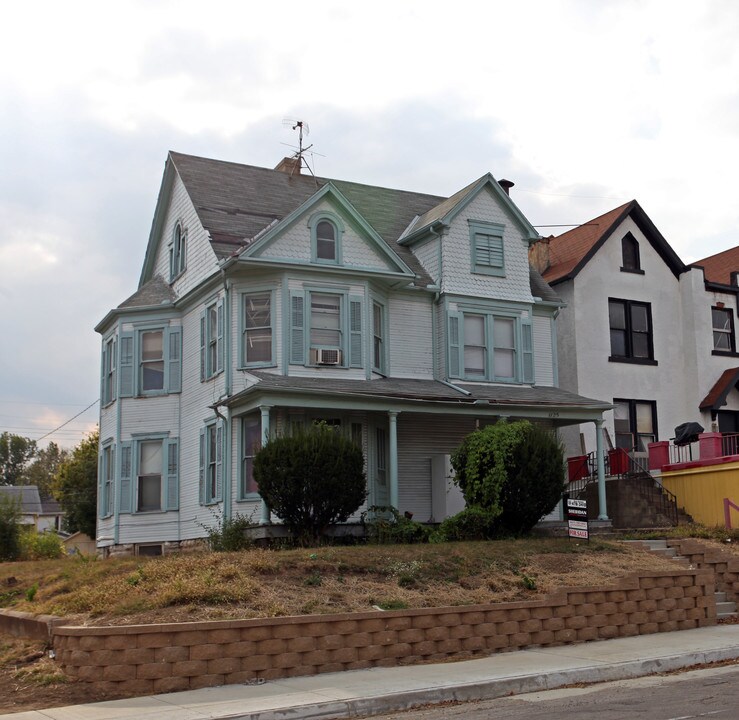 1125 N Main St in Dayton, OH - Building Photo