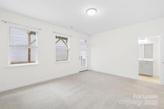 2321 Creekmere Ln in Charlotte, NC - Building Photo - Building Photo