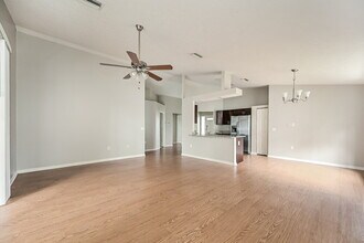 11006 Kenmore Dr in New Port Richey, FL - Building Photo - Building Photo