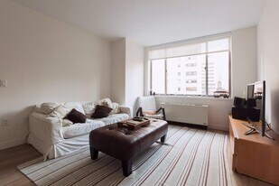 40 Broad St in New York, NY - Building Photo