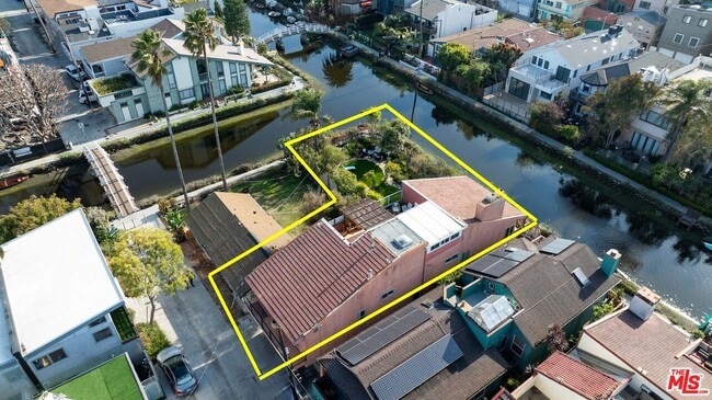 2512 Grand Canal in Los Angeles, CA - Building Photo - Building Photo