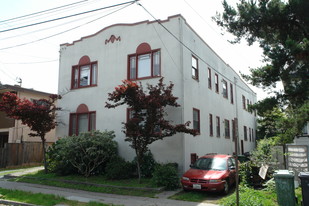 1914 Channing Way Apartments