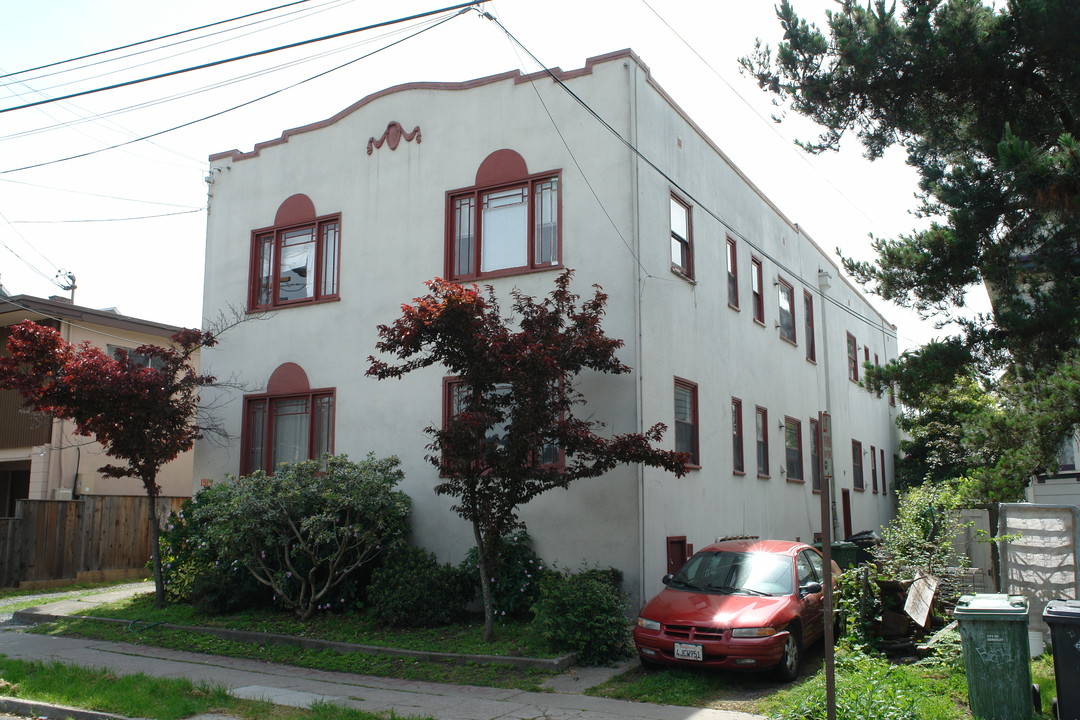 1914 Channing Way in Berkeley, CA - Building Photo