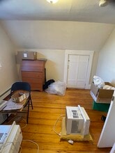 67 Flint St, Unit 2 in Somerville, MA - Foto de edificio - Building Photo