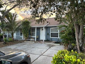 4737 NW 5th Ave in Pompano Beach, FL - Building Photo