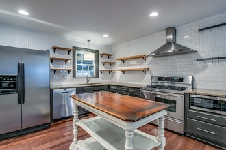 308 Highland Ave in Franklin, TN - Building Photo - Building Photo