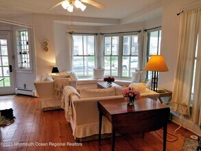 6 Heck Ave in Ocean Grove, NJ - Building Photo - Building Photo