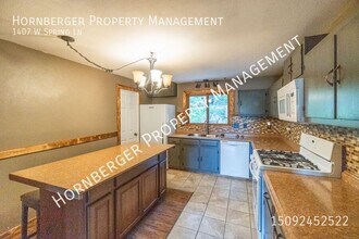 1407 W Spring Ln in Spokane, WA - Building Photo - Building Photo