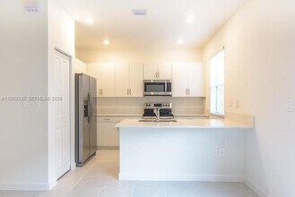 2683 SE 11th St in Homestead, FL - Building Photo - Building Photo