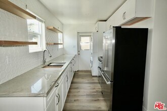 5216 Navarro St in Los Angeles, CA - Building Photo - Building Photo